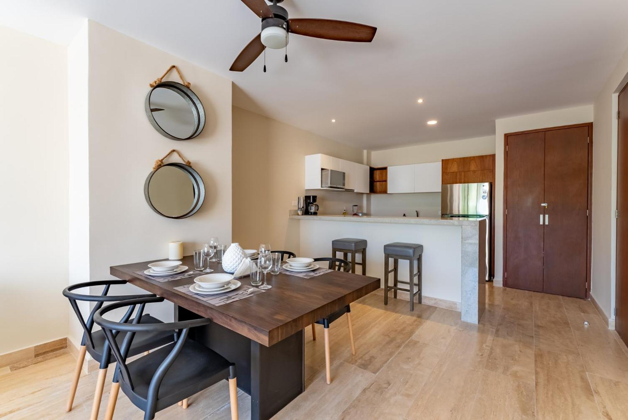 Apartment Luxury Gym Jacuzzi Wifi Starlink