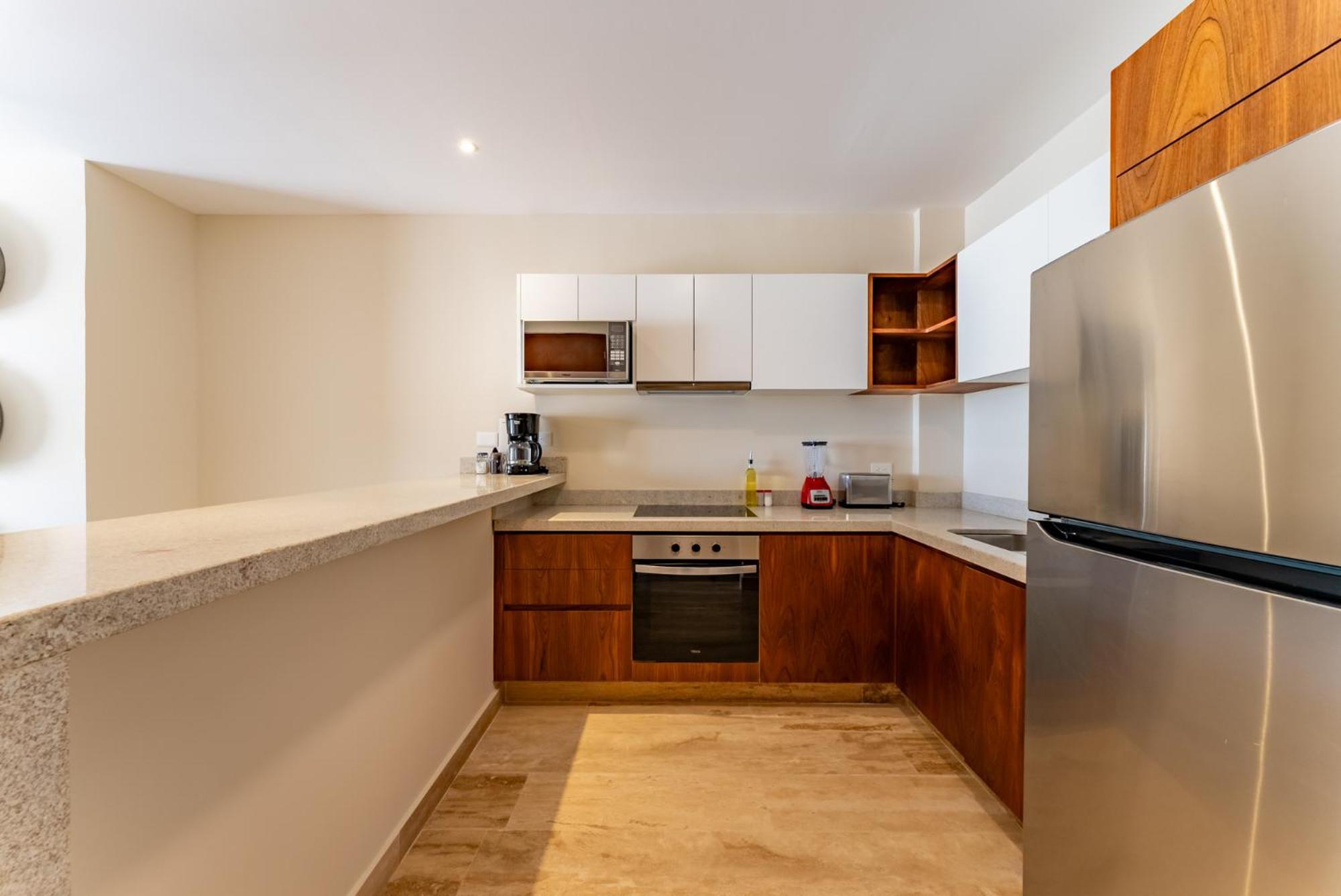 Apartment Luxury Gym Jacuzzi Wifi Starlink